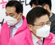 황교안 "정부 대응 완전 실패…국민들 못 믿는다"