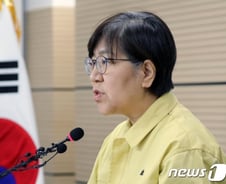 코로나19 확진자 4명 중 3명, 신천지·청도대남병원