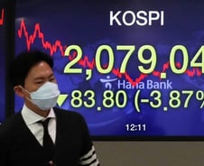 신종플루·메르스 때보다 거센 외국인 매도, 韓에서 돈 빼나