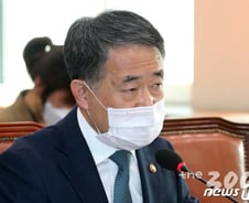 '한국인이냐 중국인이냐'…코로나19, 전파자 전쟁