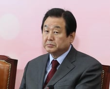 [단독]검찰, "청와대 폭파시키자" 김무성 8개월 끌다 '혐의없어' 결론