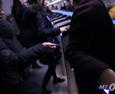 "대중교통, 아무도 없어도 마스크 써야"