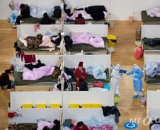 中 코로나19 신규 확진자 327명, 韓보다 적었다