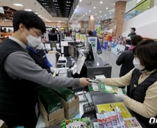 '바빠진' 농협, 오늘 마스크 70만매 공급