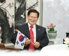 신천지 "이만희 총회장, 코로나19 '음성' 나왔다"