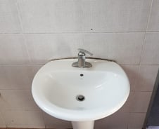 손 잘 씻으라는데…"화장실에 비누가 없어요"