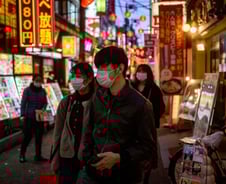 "실제 감염자 10배 많다" 일본의 고민