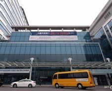 마스크 1.3억장 무상지원…영남·중부 감염병 전문병원 설립