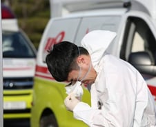 대구 확진자 2300명, 병원도 센터도 못가고 '발 동동'(종합)