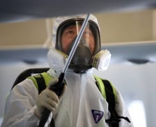 매일 수백명씩 쏟아지는 확진자, 이번 주말이면 희망이 보인다