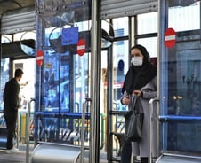 이란, 코로나 확진자 하루새 586명 늘어…총 3000명