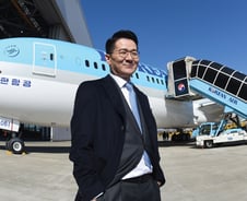 조원태 회장에 힘 보탠 델타항공…한진칼 지분경쟁 치열