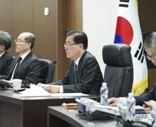 靑·NSC "일본에 강한 유감, 상호주의 조치 검토"(상보)