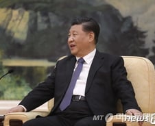 [속보]시진핑 주석, 우한 봉쇄 이후 첫 방문