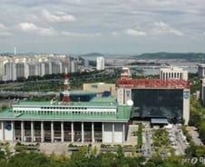 KBS 자회사 직원 코로나19 확진…"여의도 신관 누리동 폐쇄"