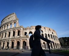 2차 세계대전 이후 최대 조치…'전국봉쇄' 이탈리아, 장례식도 막아
