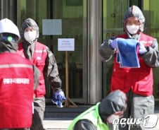 코로나19 걸린 줄도 몰랐는데…알고보니 내가 '숨은 감염원'?