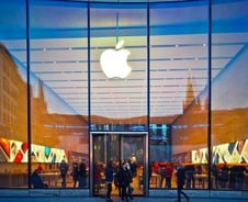 애플 첫 코로나 환자 발생…확산방지 대책 확대