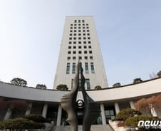 [단독]대검도 코로나 비상…'인권감독관 구속 피의자 화상면담 지침'