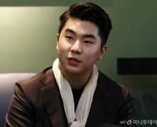 [단독]미술시장 판 바꾸는 송자호 큐레이터 “공동구매로 2년 내 20% 수익 보전”