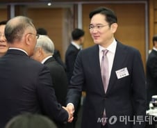 '삼성이 현대차를 만났을 때…'