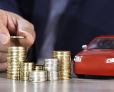 클래식카 모으고 한정판 장난감 수집…중고에 빠진 금수저