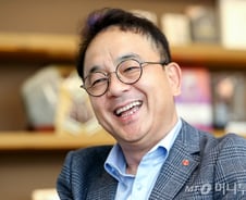 유통 영업·기획부터 IT까지 섭렵..'롯데ON 원년' 디지털化 진두지휘