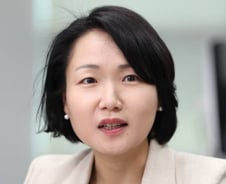 거여(巨與)의 ‘입’ 홍정민이 말하는 ‘책임정치’