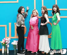 [단독] 박나래 "女예능인 부흥기 기여…'비스'같은 토크쇼 꼭 있어야"(인터뷰③)