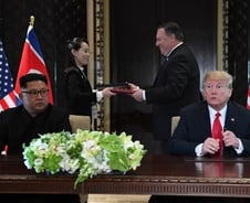 왜 지금, 연락사무소를, 김여정이…北도발이 남긴 메시지 