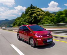 [깨알시승기]전기차 대명사 '볼트EV' 충전거리 늘려 서울-양양 왕복