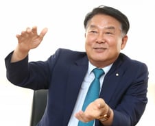 "지방 주택업체 위기감...'소통' 안하는 정부 아쉽다"