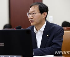 [단독]"내 연금 괜찮나"…'국민연금 지급보장' 재추진