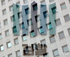 秋 '수사지휘권 발동'에 검사들 "15년전 악몽 떠올라"[검블리]