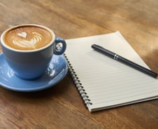 버핏 집 팔아도 강남 아파트 못사…지금 당장 부자로 사는 법 '셋'[줄리아 투자노트]