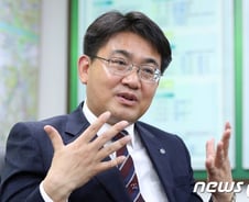 노원구청장 "공무원도 정년 60세… '공단노조 65세' 요구 안 돼"