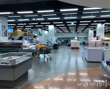 [르포]"쇼핑도 겁난다"…사랑제일교회 인근 마트 고객 끊겼다