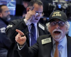 S&P 전고점 뚫었다…"새로운 강세장의 시작" [뉴욕마감]