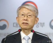 주목받는 최기영 리더십..."AI반도체 강국건설 시동"