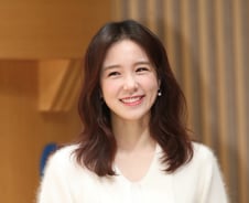 [단독] 장예원 아나, 사표 수리 '14일자로 퇴사 확정'…8년 몸담은 SBS 떠난다