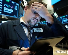 [뉴욕마감] 테슬라 21%↓…나스닥 4% 급락, 3거래일새 10% '조정'