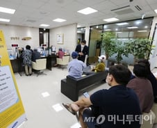 개미의 힘으로 버틴 증시, 카카오게임즈는 '시총 3위'