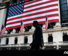 [뉴욕마감]나스닥 1.3%↓…코로나19 백신 불확실성 지속