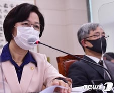 조국과 추미애의 결정적 차이…이제는 '검찰의 시간'[우보세]