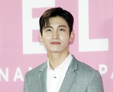 [단독] 최강창민, 코로나19 여파로 9월 결혼 연기→10월25일 확정(종합)