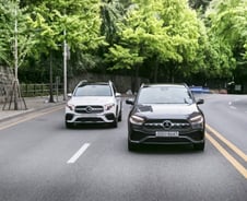 [시승기]벤츠, 당찬 SUV 막내들 '더 뉴 GLB·GLA'