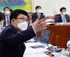 [단독]라임사태에도 금감원 검사는 오히려 확 줄였다