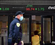 [뉴욕마감]나스닥 2.6% 급등…애플-아마존 랠리 효과