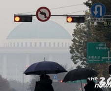외부로 향했던 '공정·정의' 칼날, 어느덧 내부를 겨눈다
