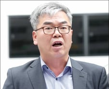 '술접대 의혹' 검사 실명 공개, 처음이 아니다 [팩트체크]